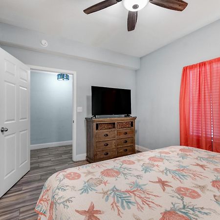 Laketown Wharf 335! 1 Bd, 2 Bathroom With Amazing Amenities Panama City Beach Bagian luar foto